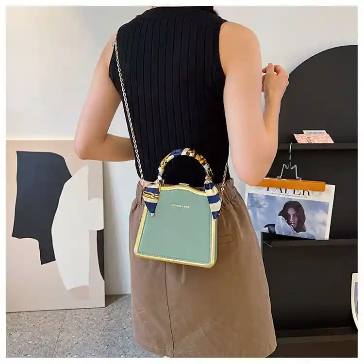 New Arrivals – Stylish Handbags! ✨