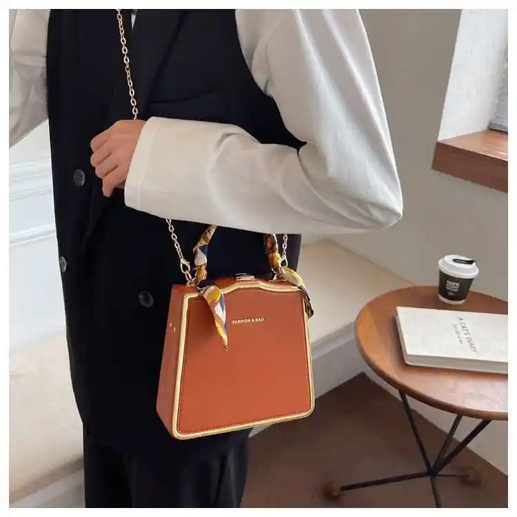 New Arrivals – Stylish Handbags! ✨