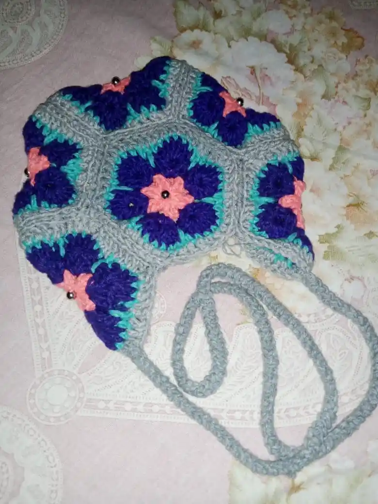 Handmade Crochet Ladies Bags | 100% Cotton Yarn | Globalix Marketplace